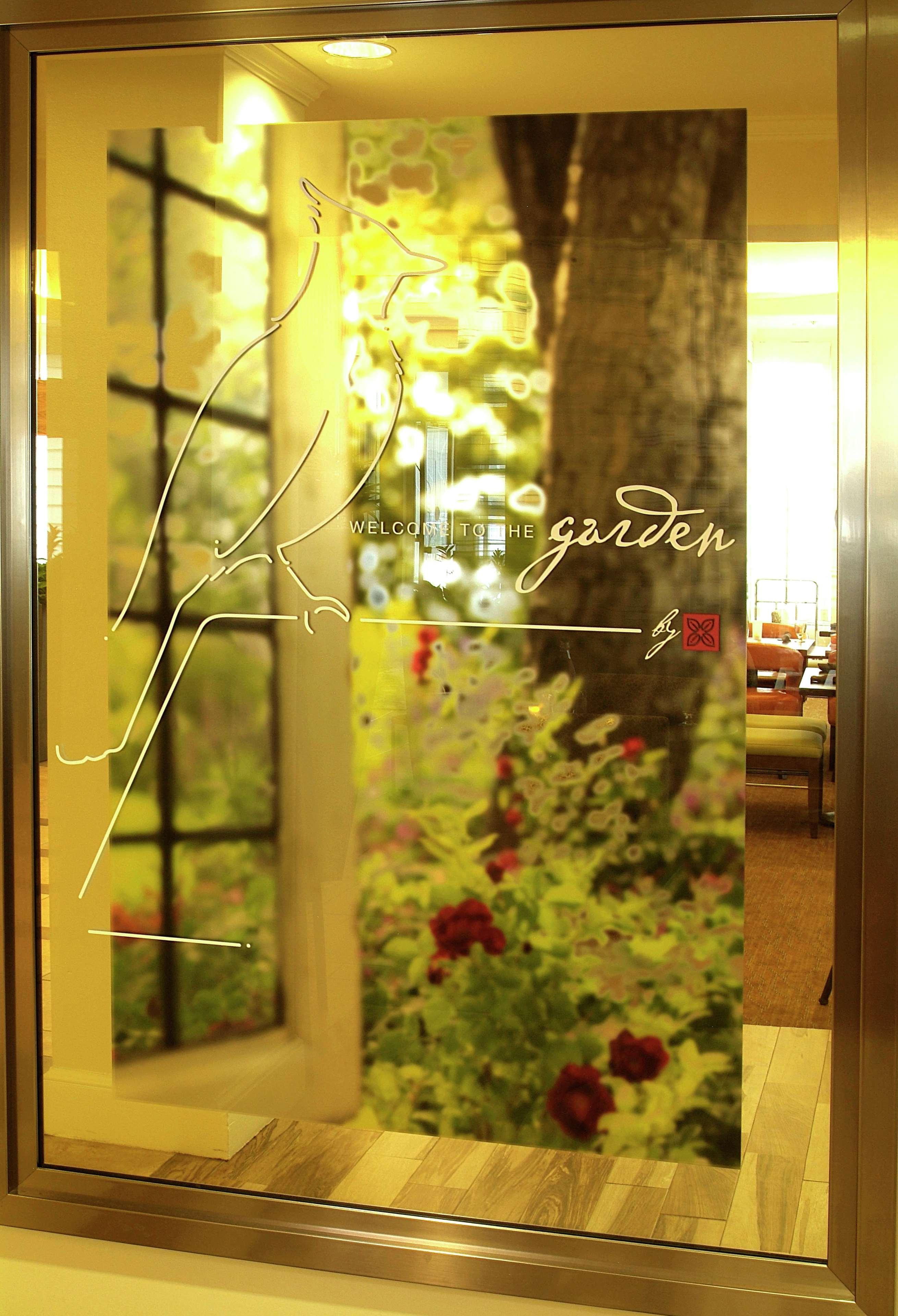Hilton Garden Inn Portland Lake Oswego Extérieur photo