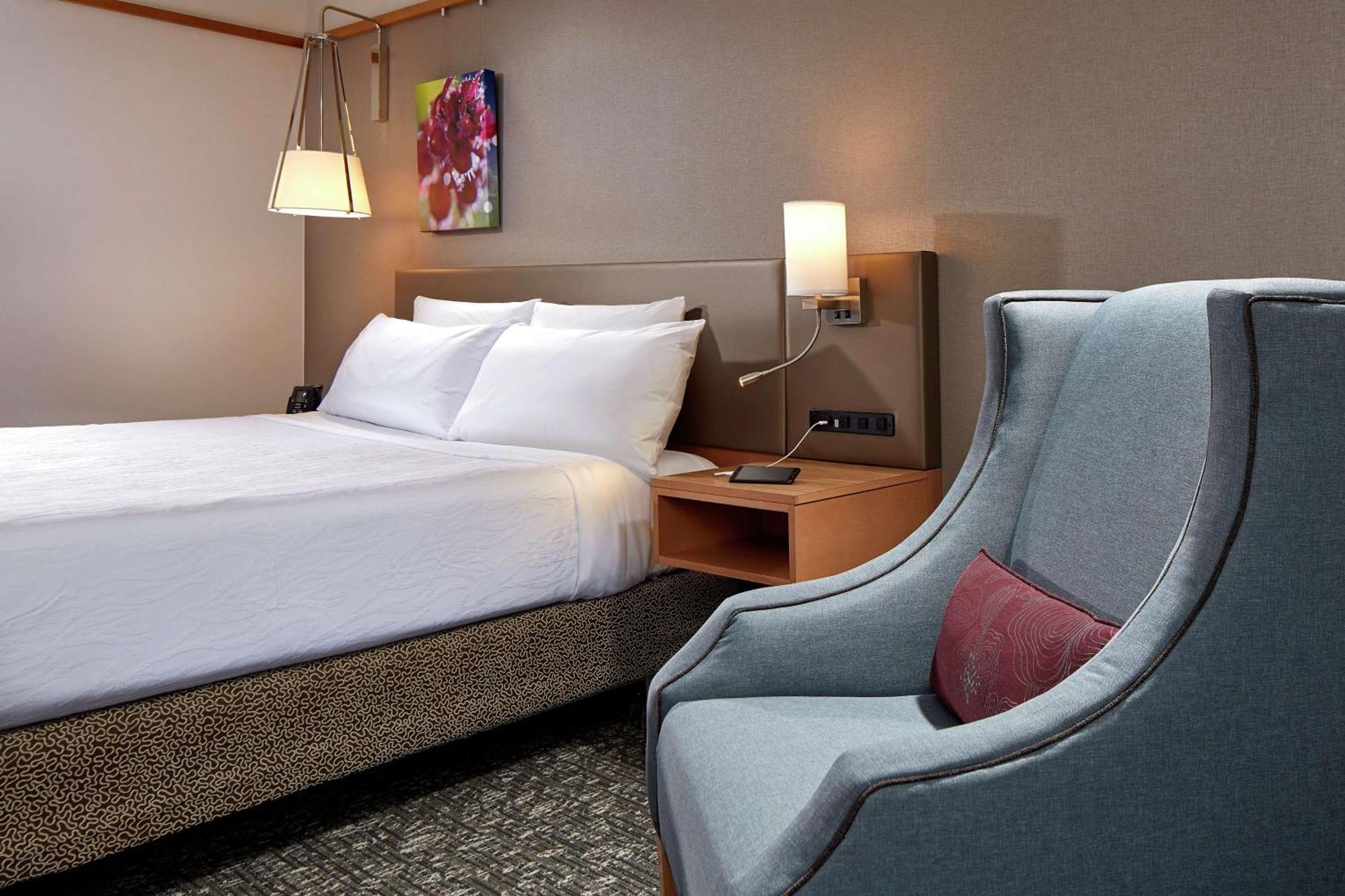 Hilton Garden Inn Portland Lake Oswego Extérieur photo