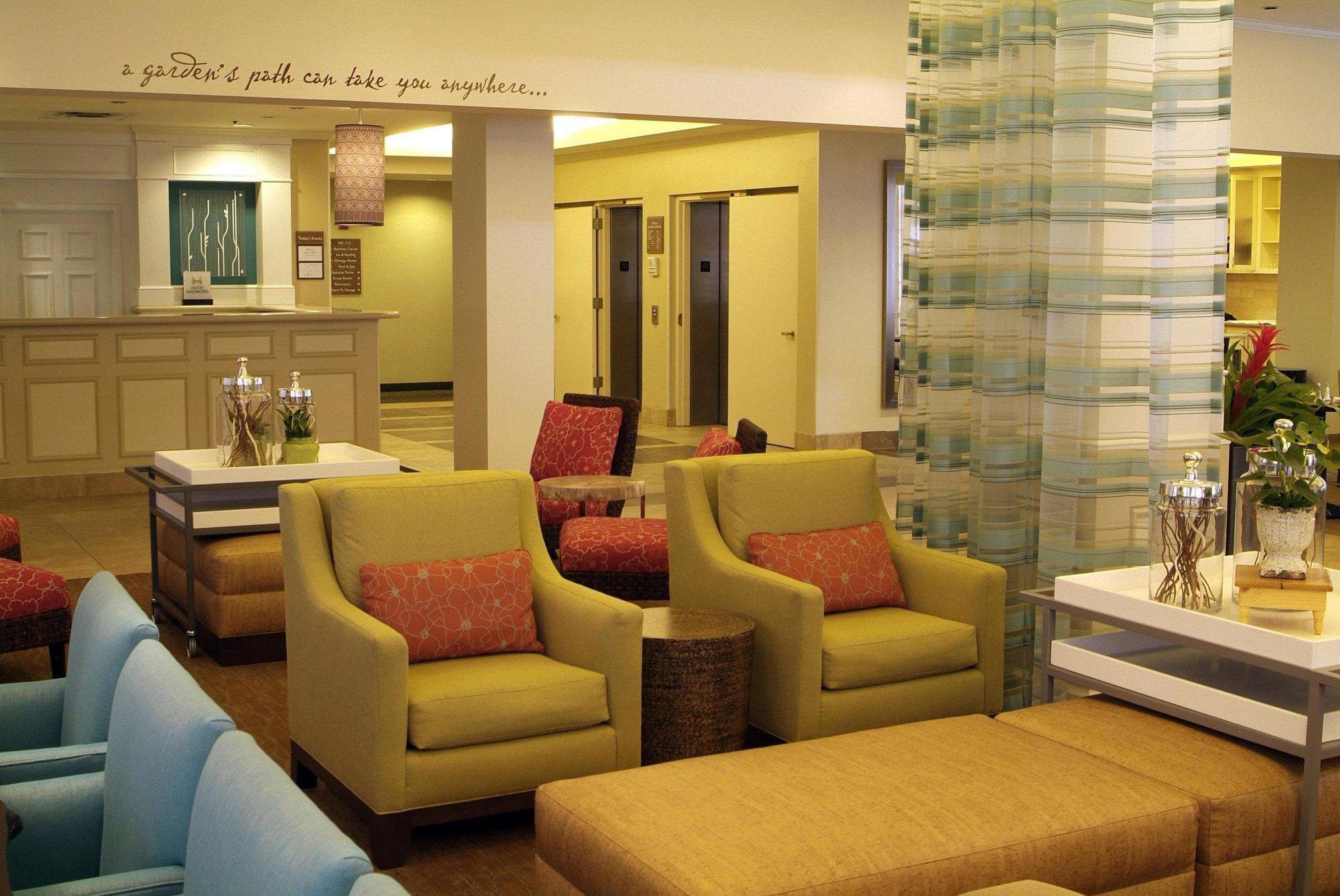 Hilton Garden Inn Portland Lake Oswego Extérieur photo